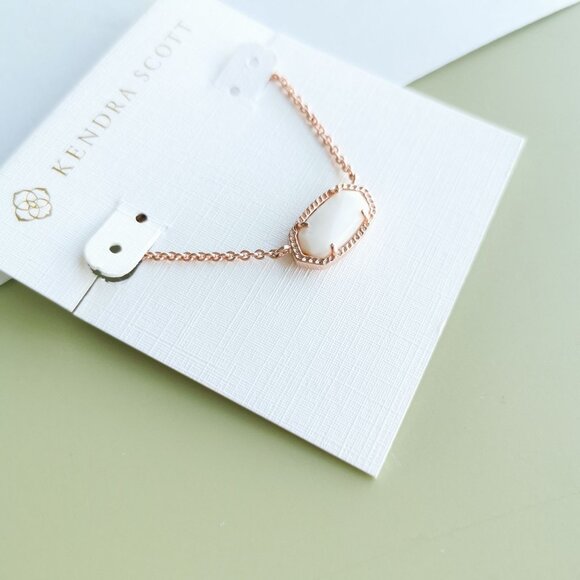 Kendra Scott Elisa white Pearl Necklace - Rose Gold - Picture 2 of 4